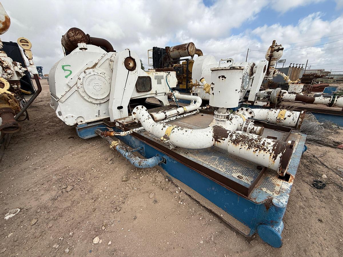 Used 2011 GARDNER DENVER PZ11 TRIPLEX DRILLING MUD PUMP P/B CATERPILLAR 3512, SKIDDED