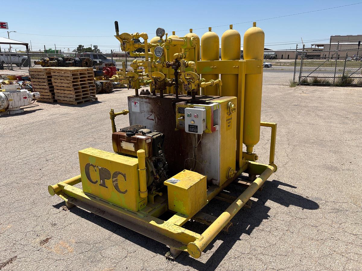 Used 4-station closing unit, skidded