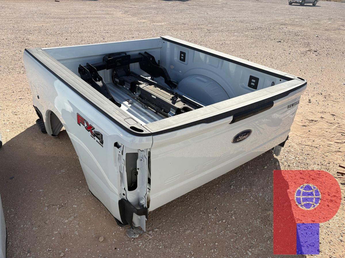 Used FORD F-250 7’ SUPER DUTY TRUCK BED W/ TOW PACKAGE