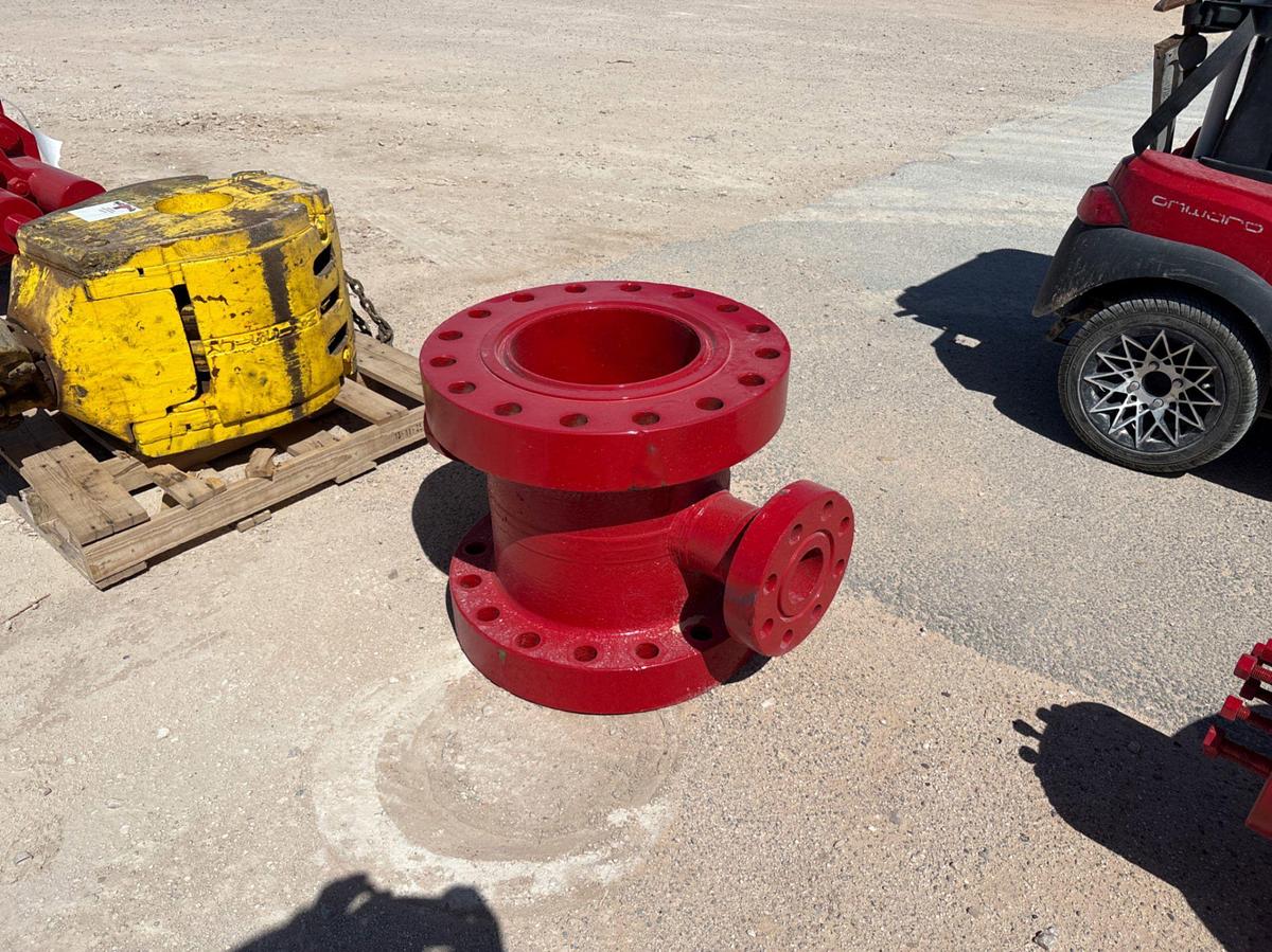 Used 13-5/8” x 2’ spacer spool