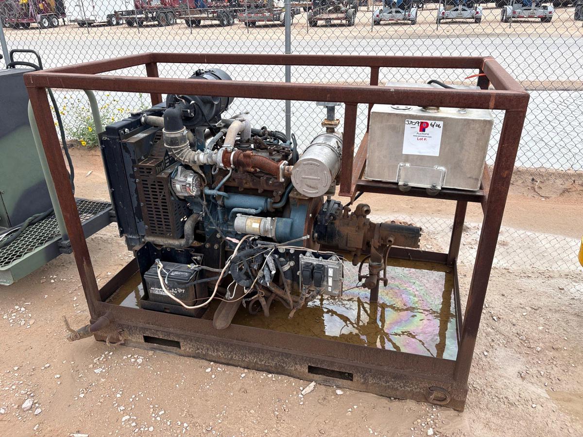 Used Kubota 2.4L diesel engine w/ hydraulic motor