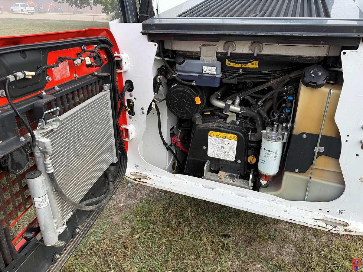 Used 2023 BOBCAT T76 TRACK SKID STEER