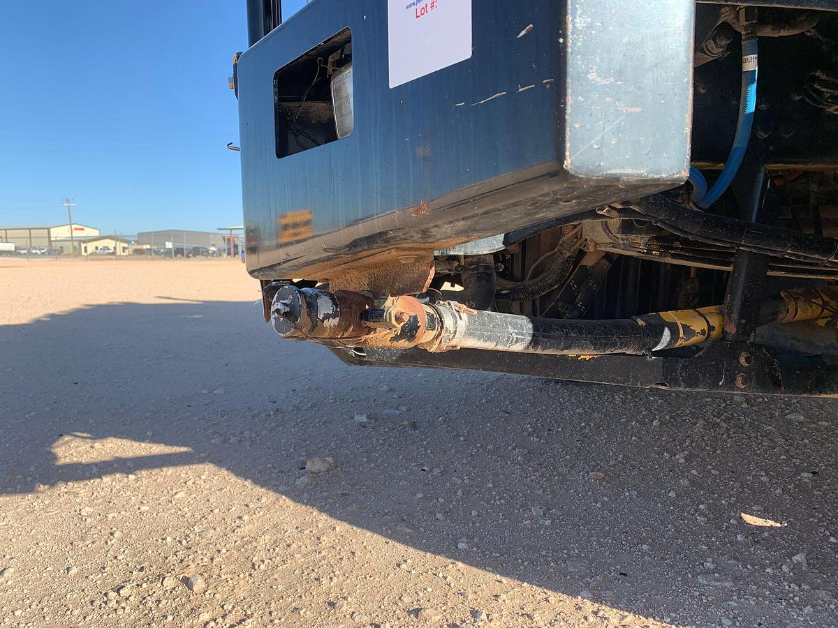 Used 2012 WESTERN STAR 4900 SB T/A 24" Sleeper Truck