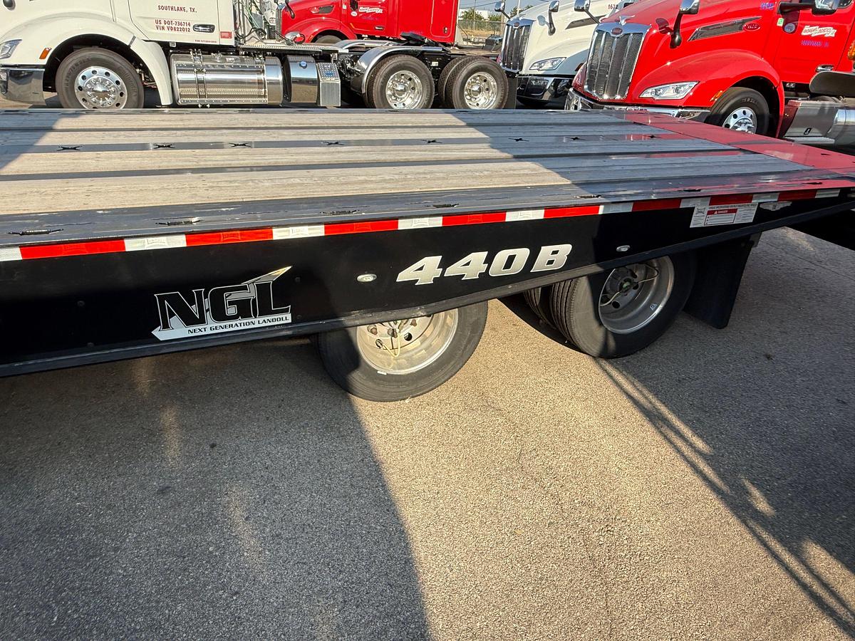 Used 2025 LANDOLL 440B 53'X102" T/A HYD LOWBOY TRAILER