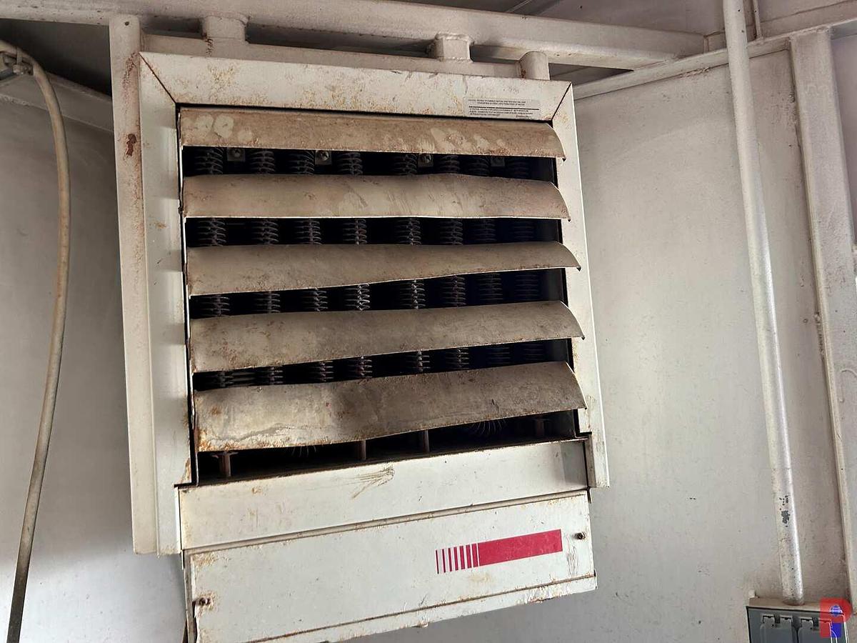 Used 30’L X 10’W X 11.5’H CHANGE / PARTS DOGHOUSE SKIDDED