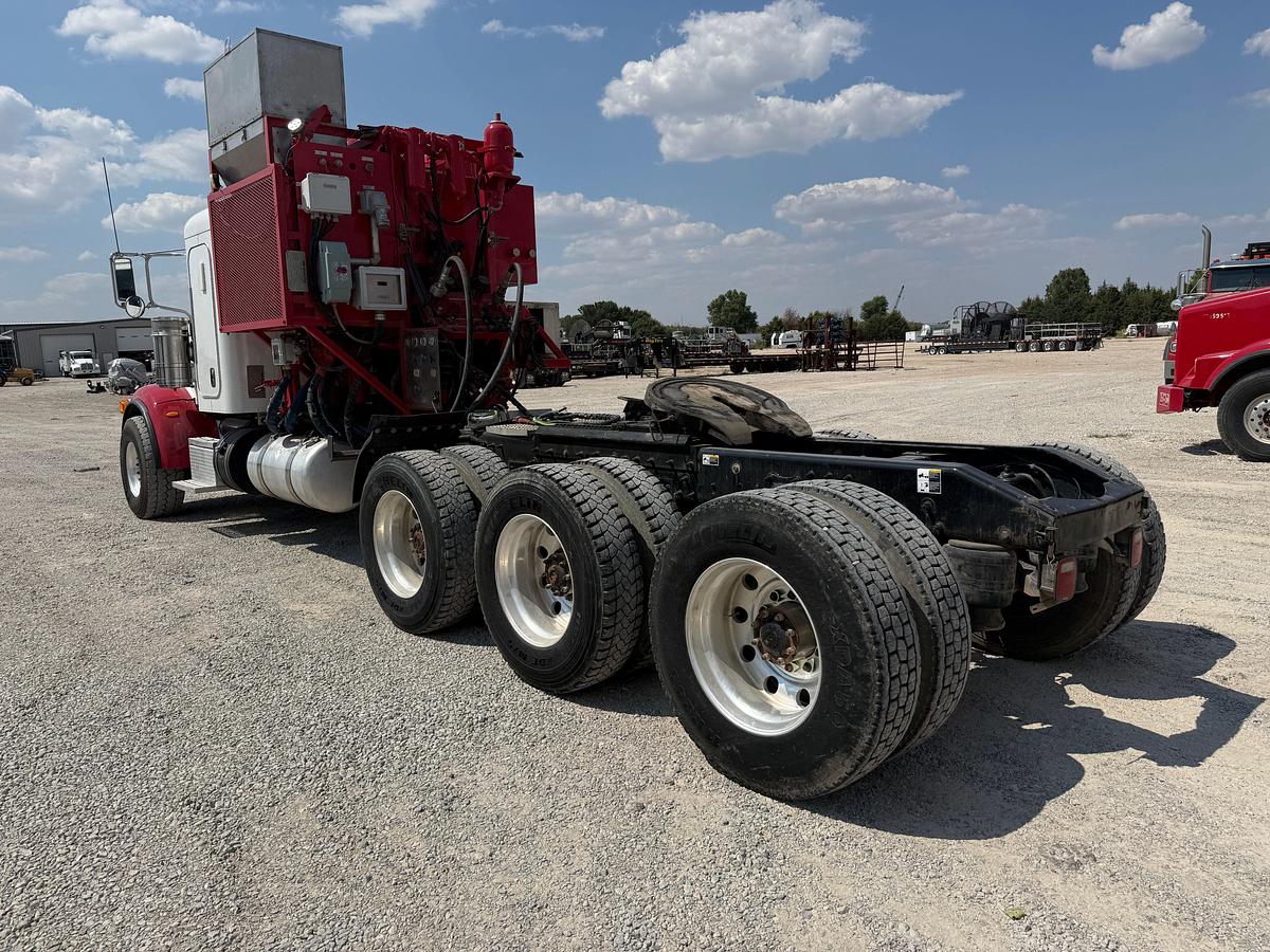 Used 2013 PETERBILT 367 TRI-DRIVE COILED TUBING SUPPORT WET KIT TRUCK