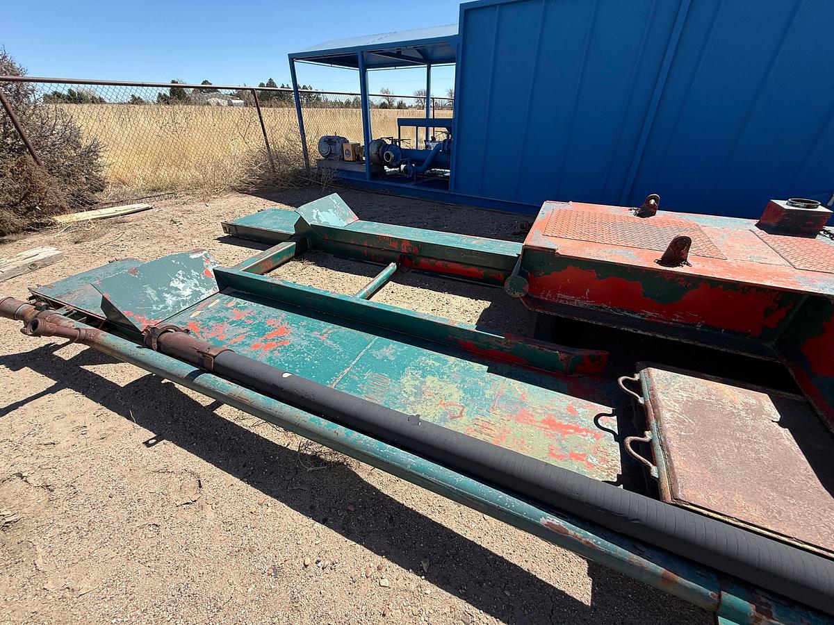 Used 2-SECTION 16.6’ H TELESCOPING SUB STRUCTURE W/ ZP175 ROTARY TABLE, RIGHT ANGLE DRIVE, & 33’ x 120” SKIDDED RIG RAMPS