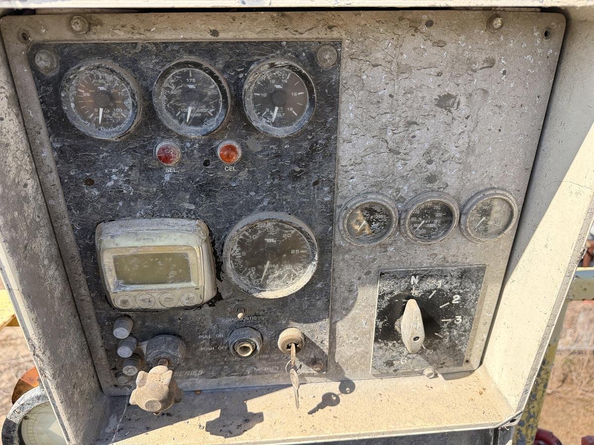 Used OILWELL SA634-5 10K WP TRIPLEX CEMENT PUMP UNIT P/B DETROIT SERIES 60 SKIDDED MTD ON 2007 LUFKIN TRI AXLE NARROW NECK LOWBOY