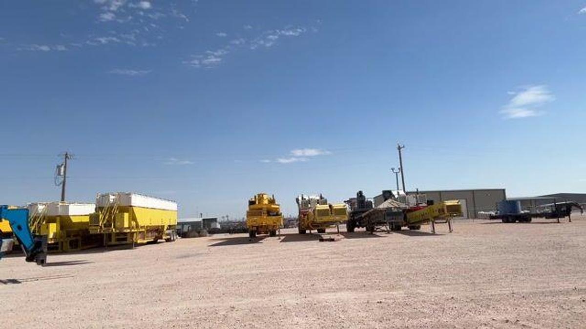 Used 2021 GENIE GTH1056 10,000LBS TELEHANDLER