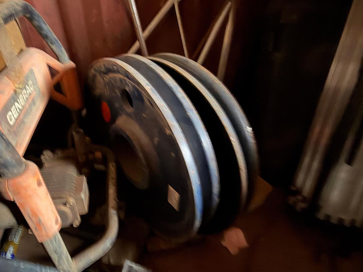 Used 20' SEA CONTAINER WITH CONTENTS