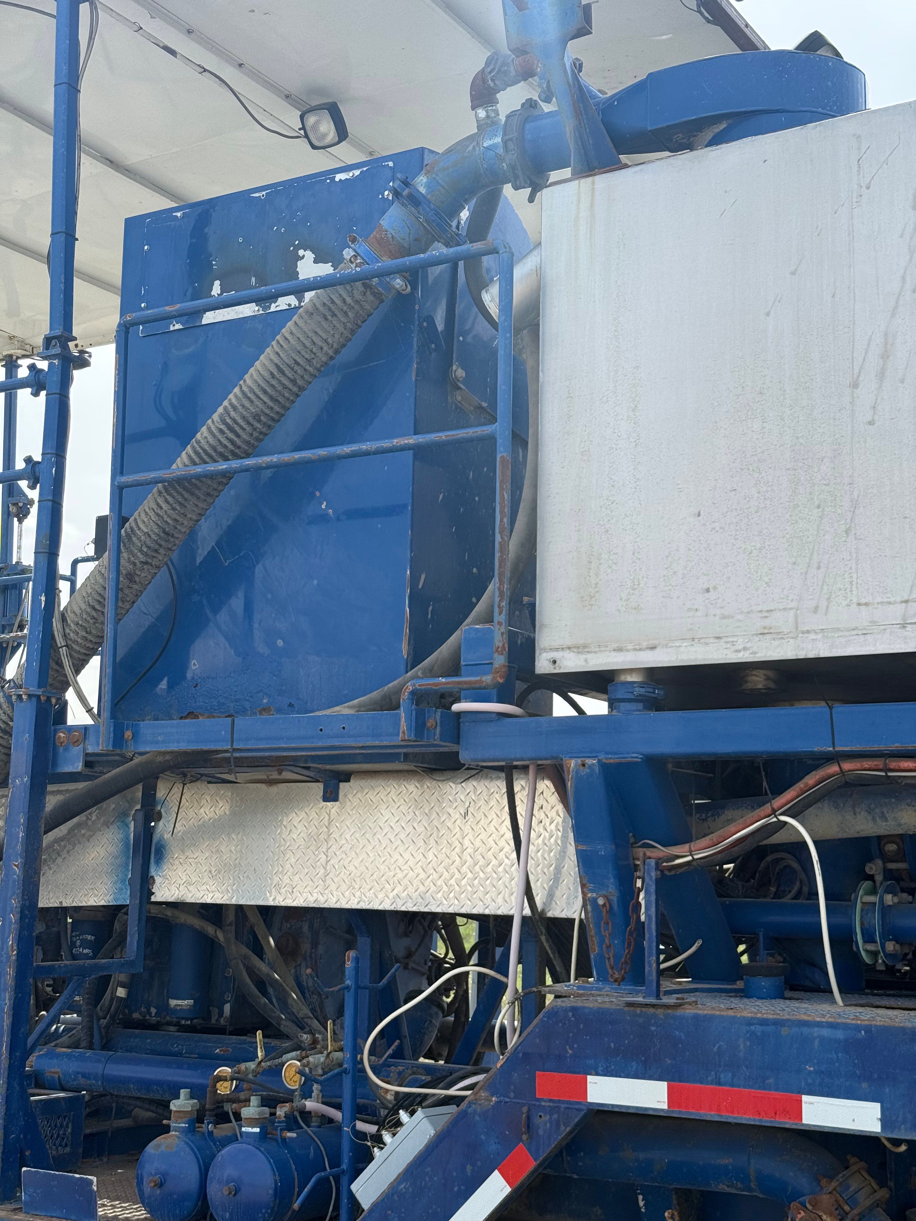 Used 2002 FAMMCO/LIDDELL TWIN CEMENT PUMPERS