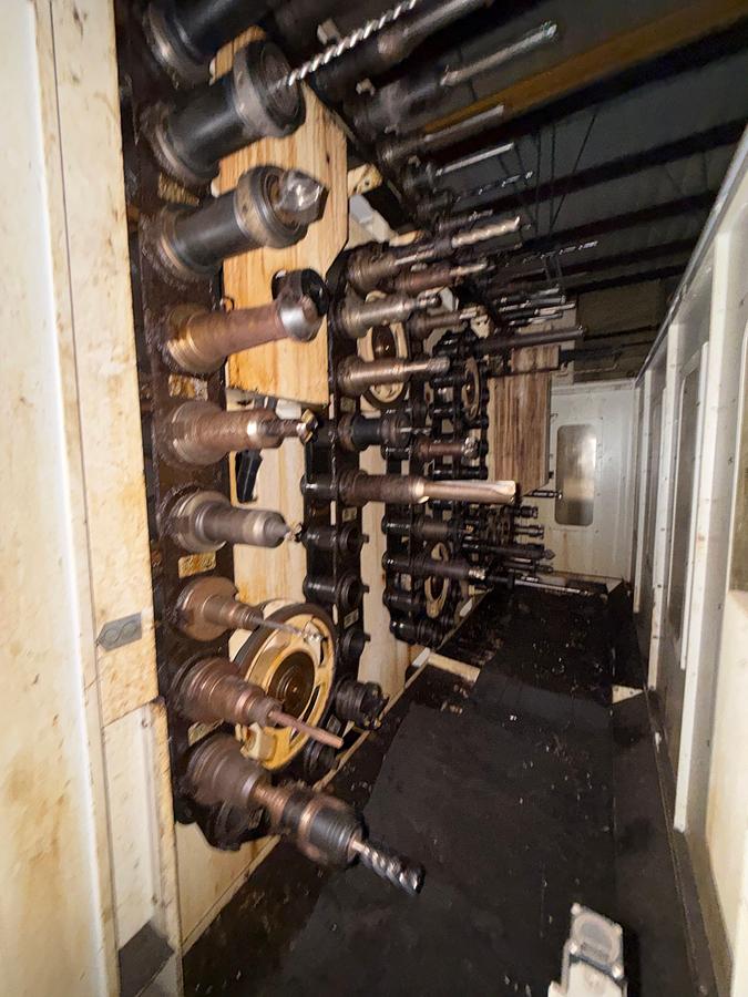 Used DIAMOND SERIES DHM-800 CNC MACHINING CENTER