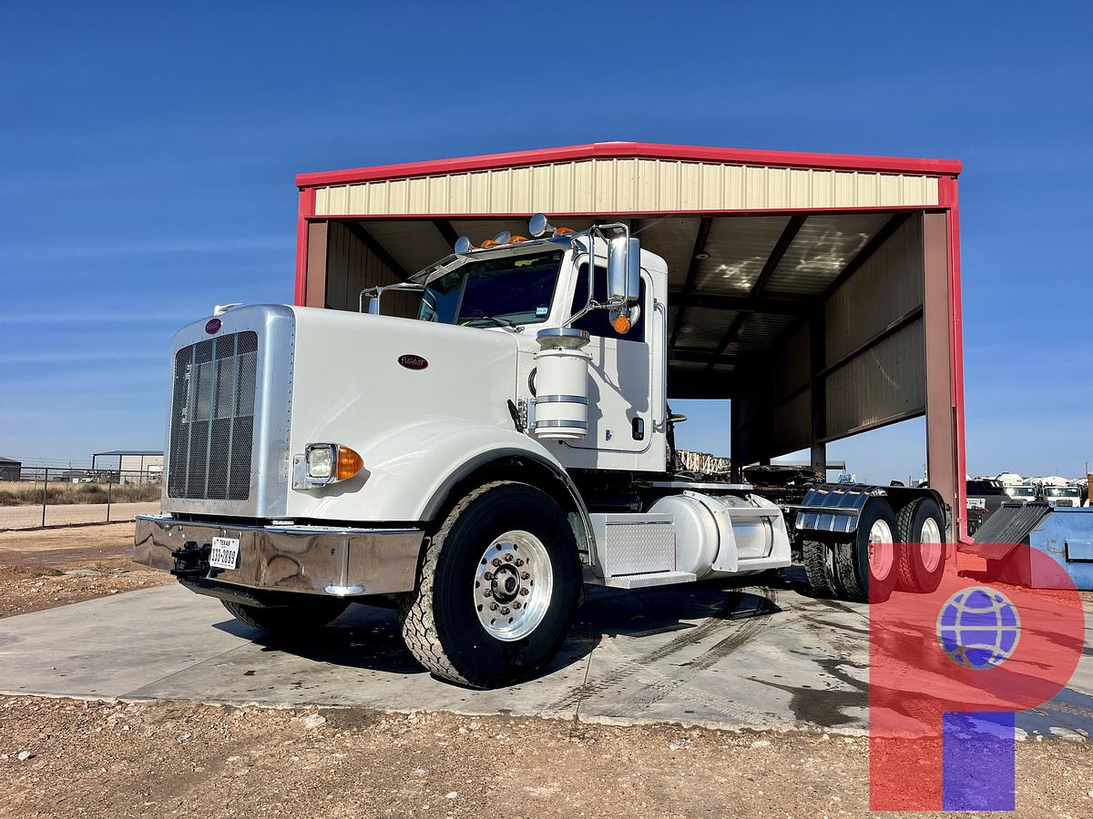 Used 2017 PETERBILT 367 T/A DAYCAB HAUL TRUCK