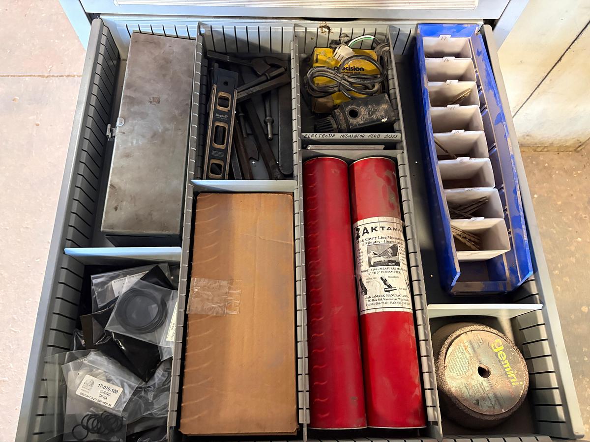 Used Lyon MS-II safety link 12-drawer rolling toolbox w/ assorted machine shop tools
