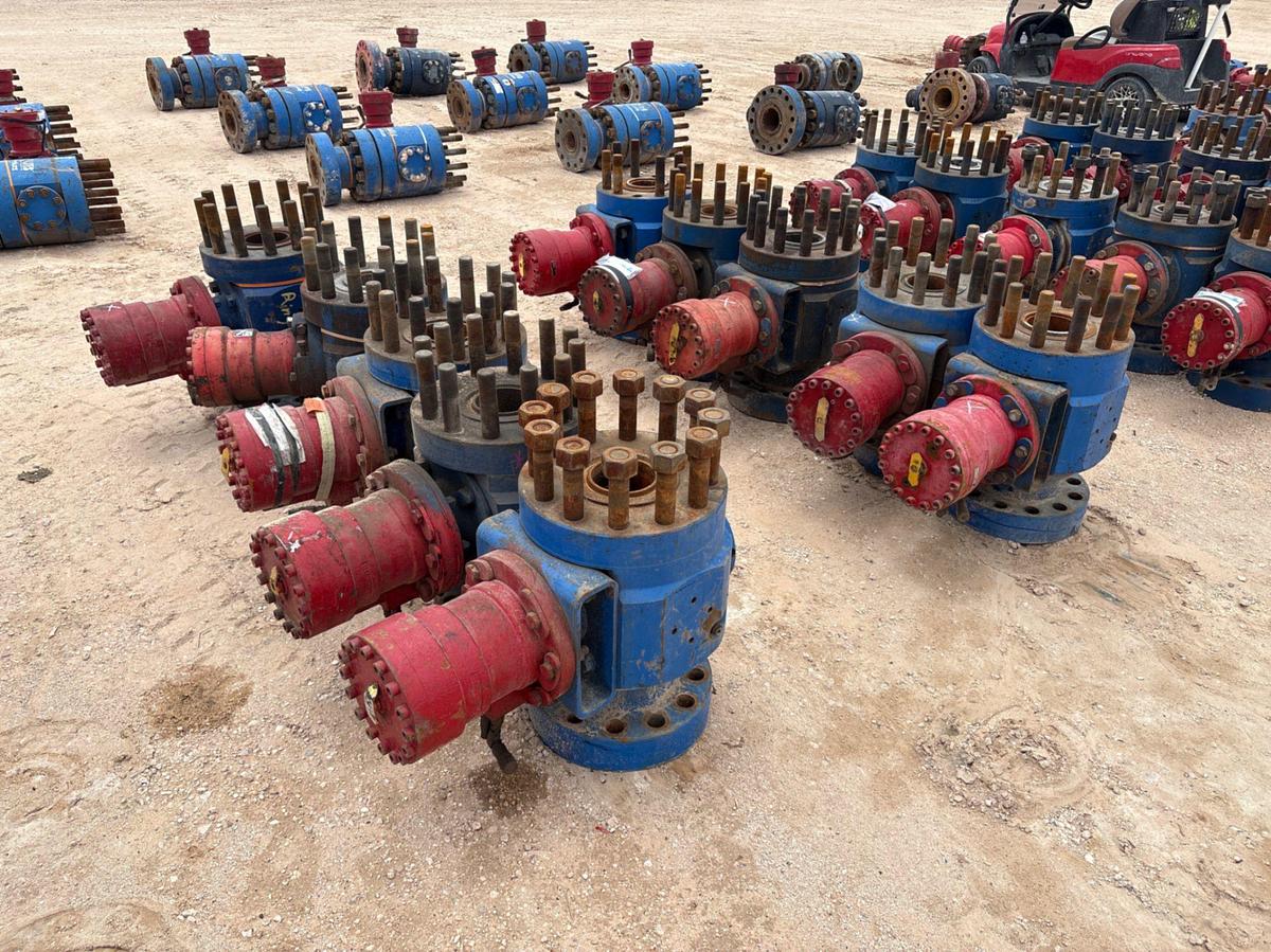 Used (10x$) 5” 15k hydraulic ball valves