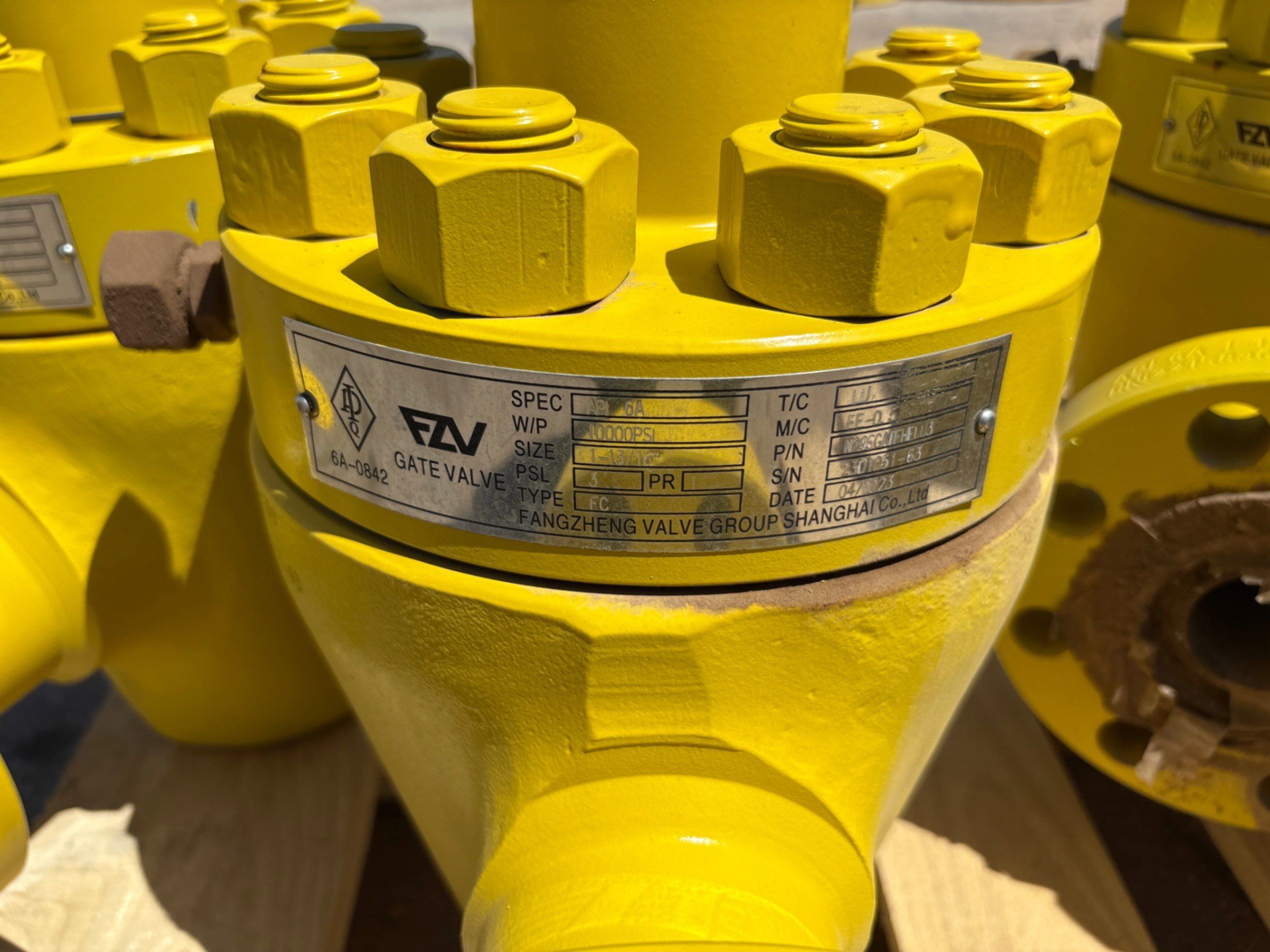 Used (4x$) (4) unused FZV 1-13/16” 10K gate valves