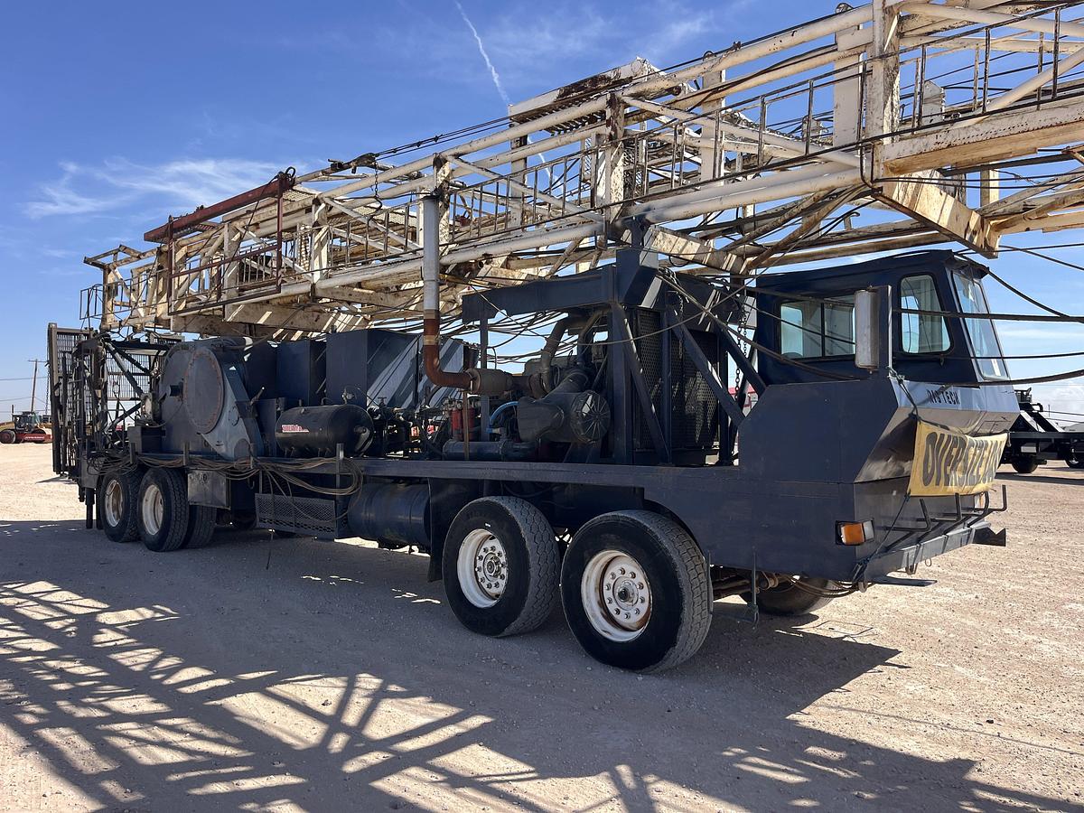 Used 1982 RIG TECH 450 SERIES WELL SERVICE RIG