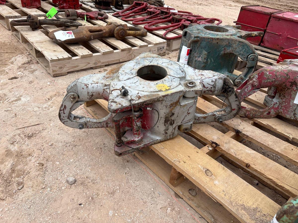 Used 4-1/2” side-door casing elevator