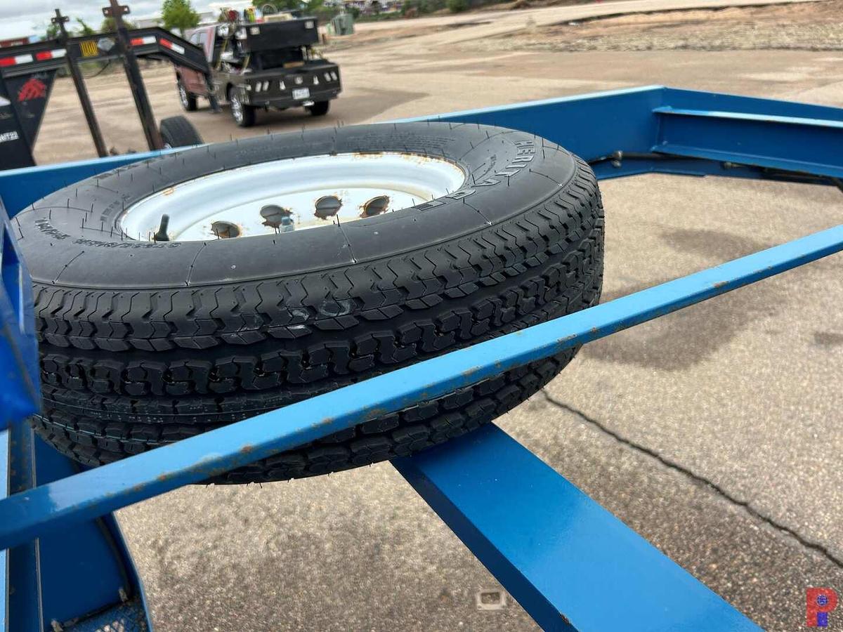 Used NOV BOWEN S85 GNT 85 TON POWER SWIVEL MTD. ON 2011 GOOSENECK TRAILER
