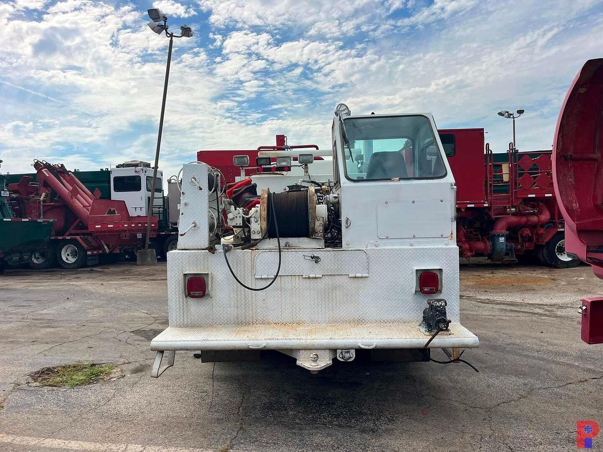 Used 2010 KENWORTH T370 S/A 10K PSI HYDROTEST TRUCK