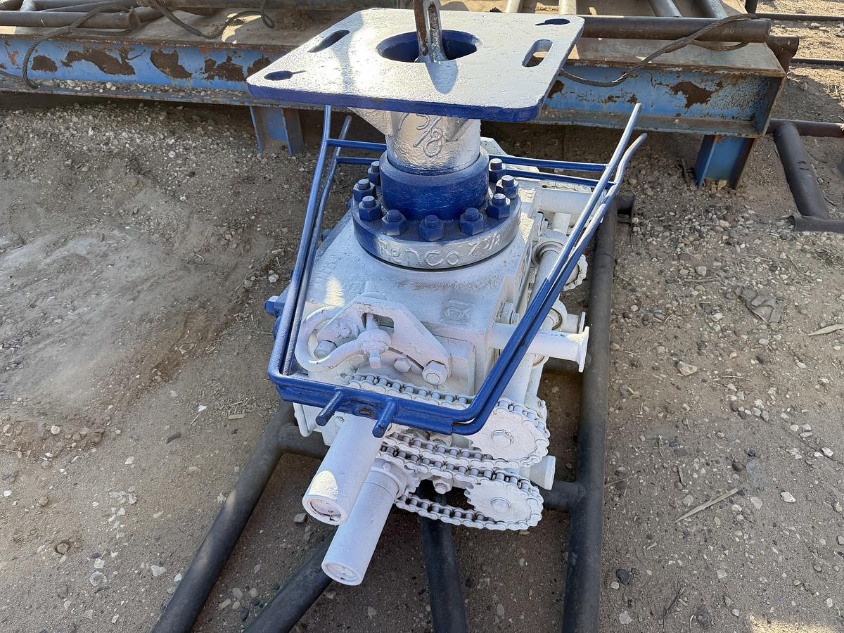 Used 7-1/16 TOWNSEND 3M 2-7/8 DBL MANUAL BLOWOUT PREVENTER, CHARTED