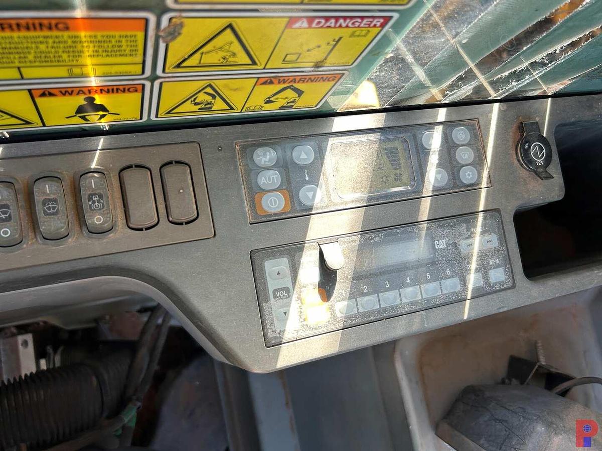 Used 2012 CATERPILLAR 320E CRAWLER EXCAVATOR