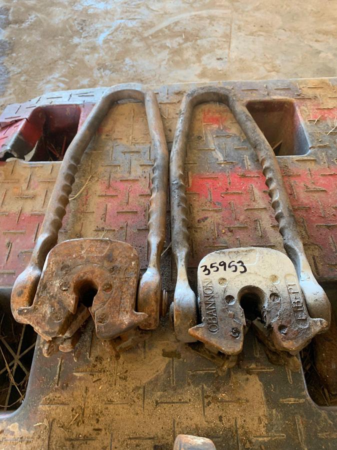 Used (2) 3/4 OBANNOn Plate Type 25 Ton Rod Elevators