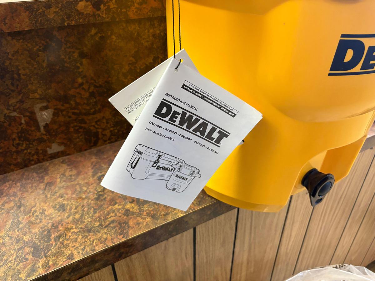 Used UNUSED Dewalt 5-gallon water cooler