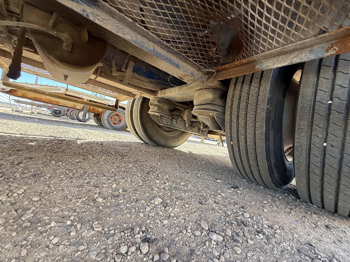 Used 2006 AIR FOAM UNIT P/B (3) CATERPILLAR ENGINES MTD ON PRECISION PUMP & COMPRESSOR T/A DROP DECK TRAILER