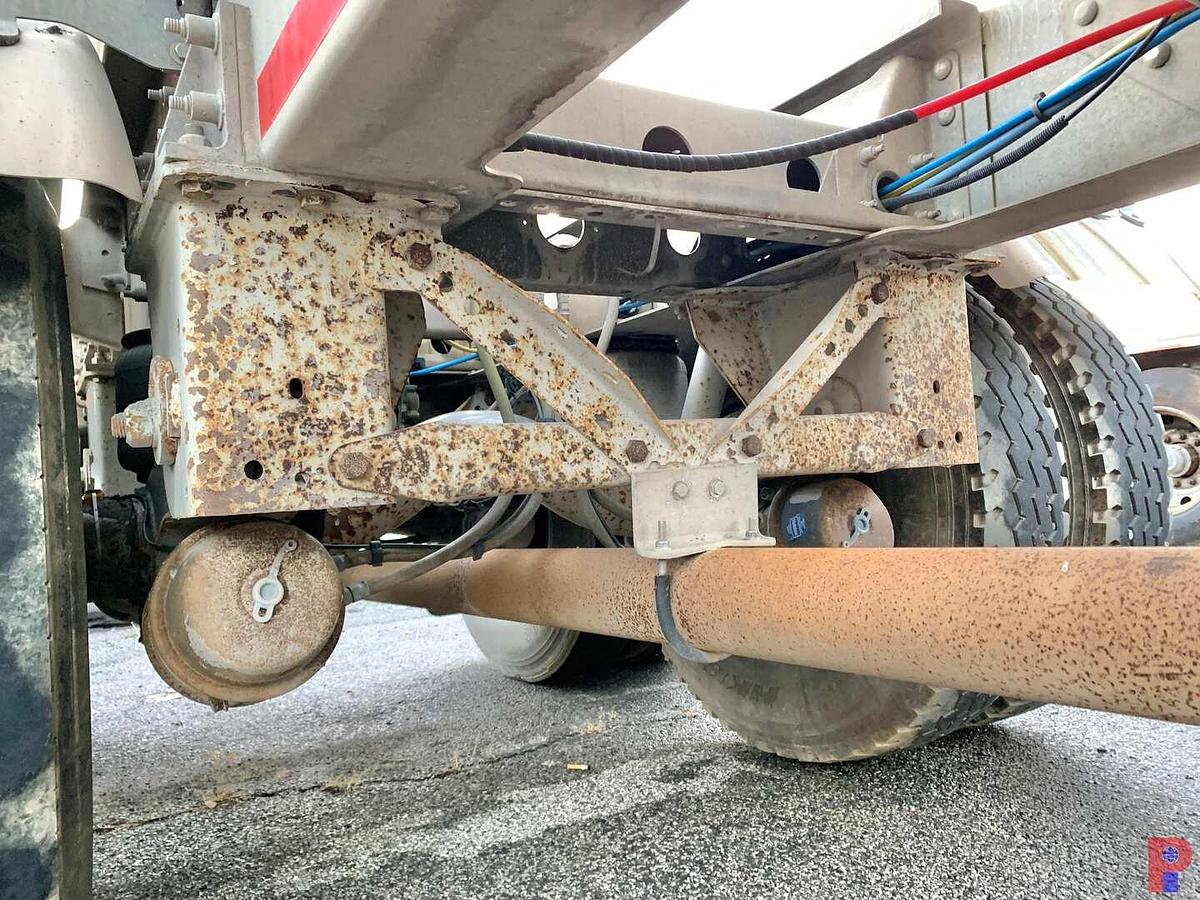 Used 2017 HEIL 1040 CU. FT T/A DRY BULK    PNEUMATIC TRAILER