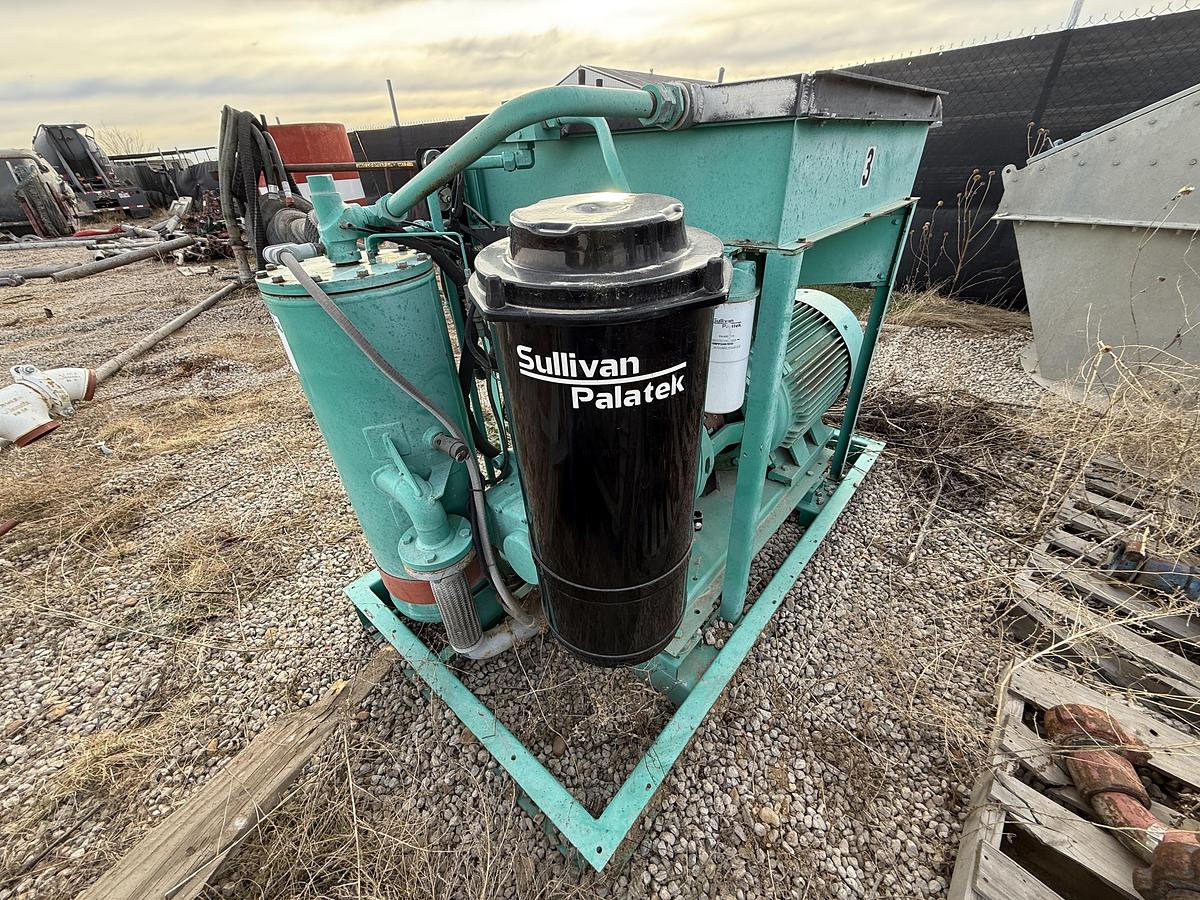 Used SULLIVAN PALATEK LL125UD 625 CFM 150 PSI ROTARY SCREW AIR COMPRESSOR UNIT, SKIDDED P/B 125 HP ELEC. MOTOR