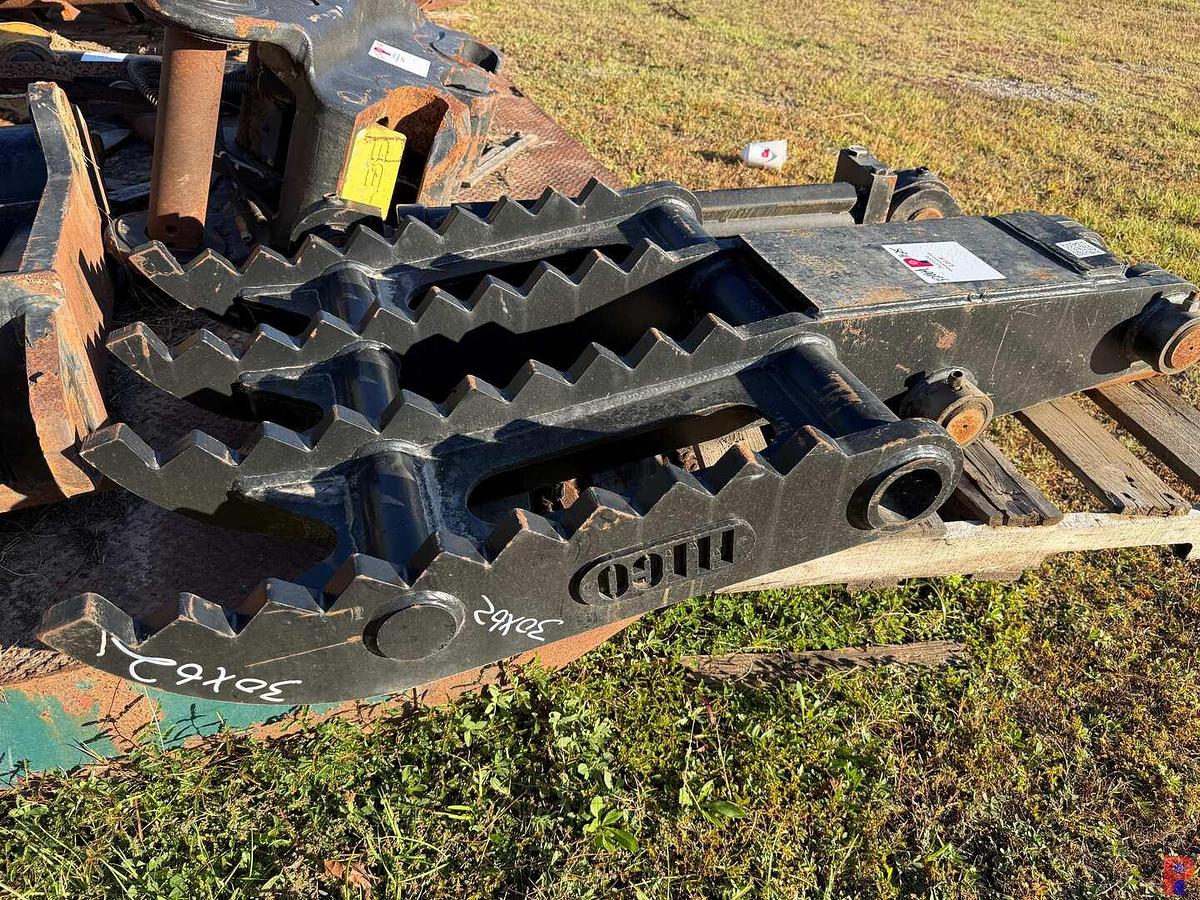 Used 30” X 62” HYDRAULIC EXCAVATOR THUMB W/ HYD CYLINDER