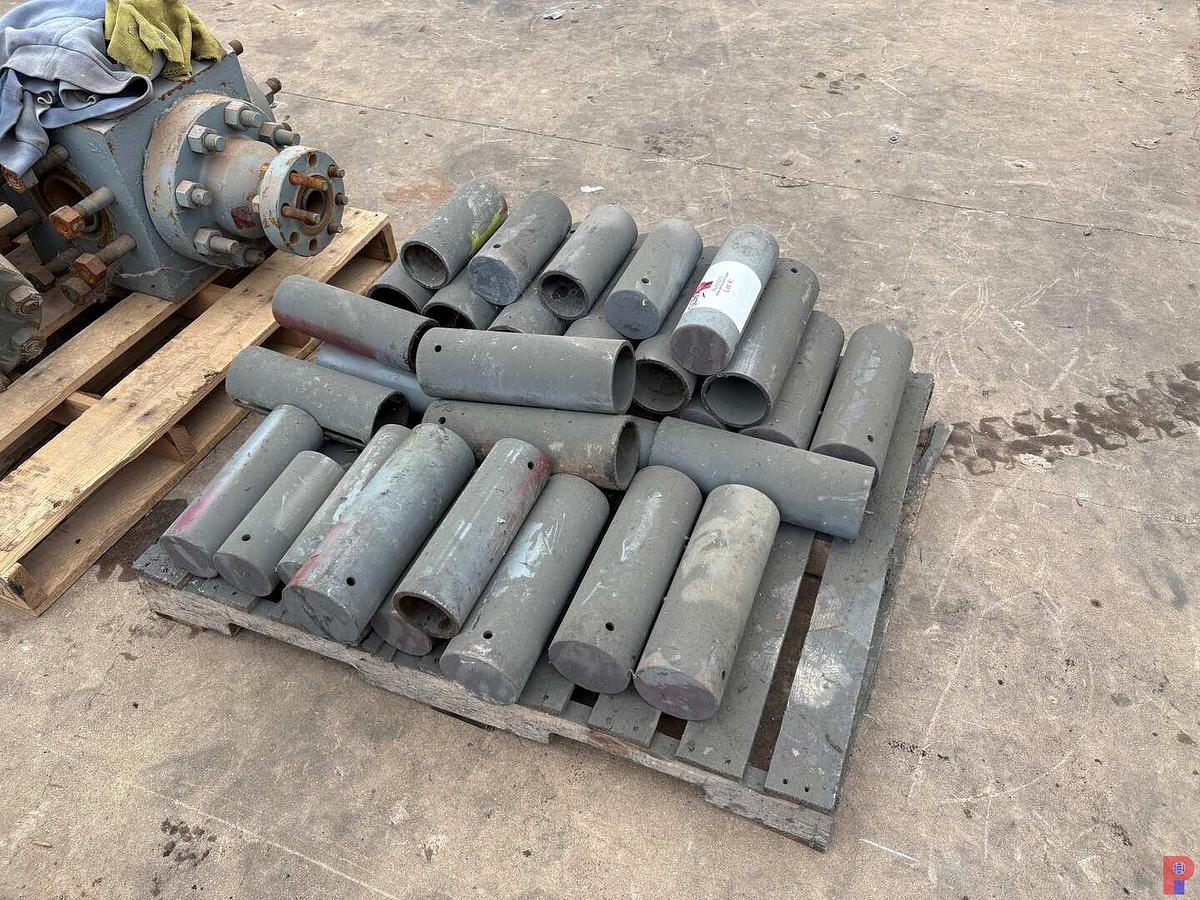 Used (34) FRAC VALVE STEM YOKE SLEEVES