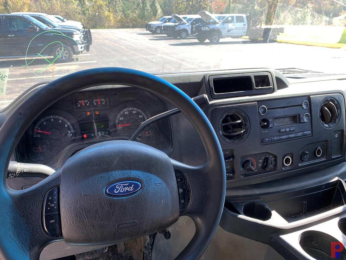 Used 2012 FORD E-SERIES PASSENGER VAN