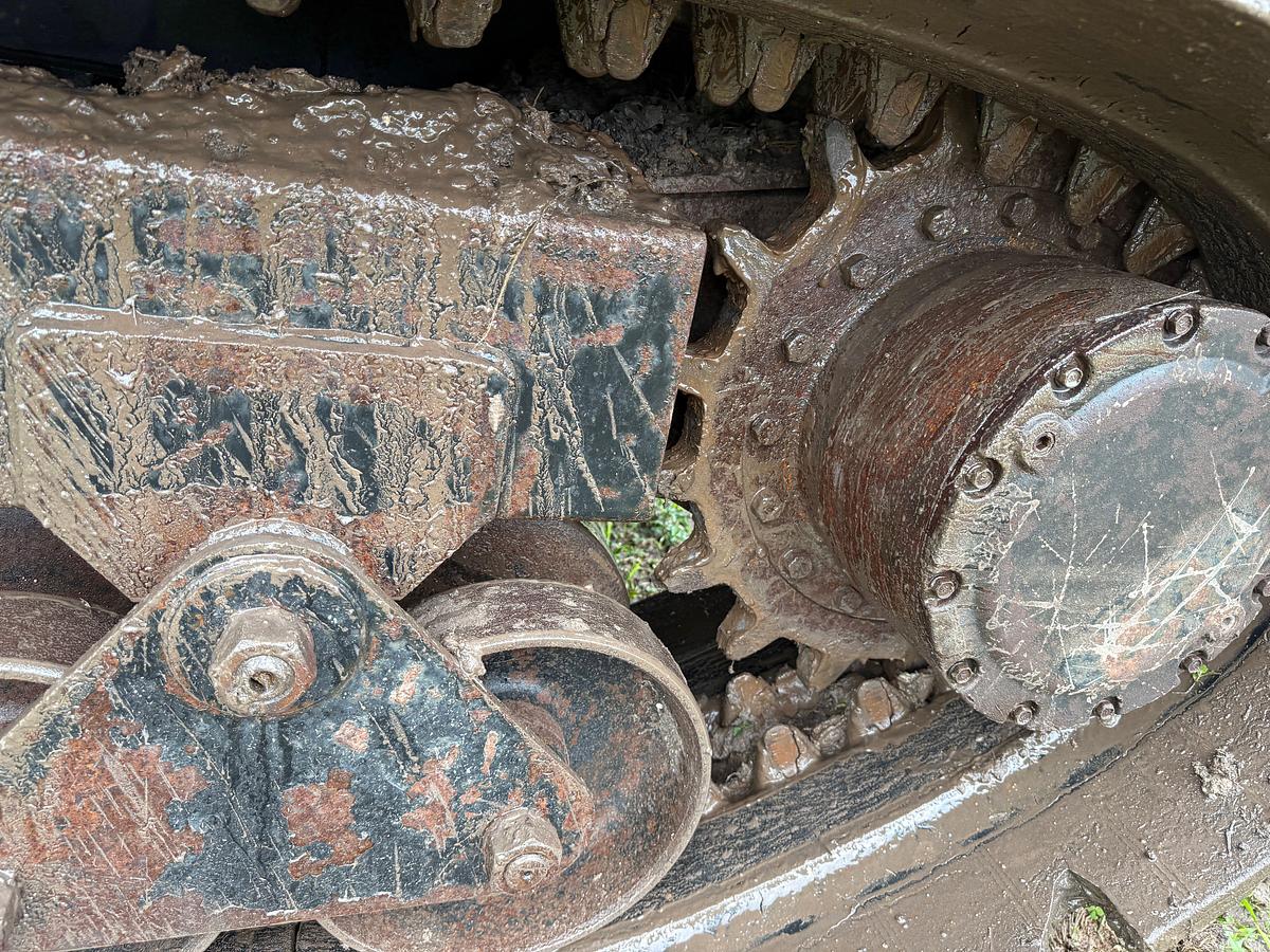 Used 2012 MOROOKA MVT-800VD RUBBER TRACK CRAWLER CARRIER