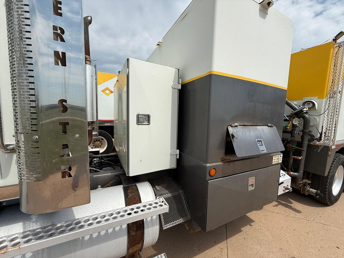 Used 2009 WESTERN STAR 4900 T/A ENERGYFAB 5K WP HOT OIL TRUCK
