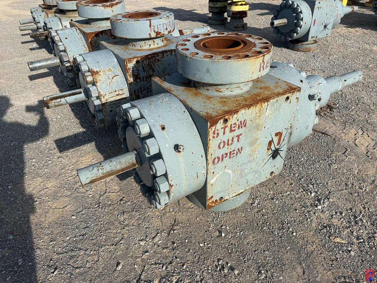 Used (3 X $) 7-1/16” 15K WP MANUAL FRAC VALVES