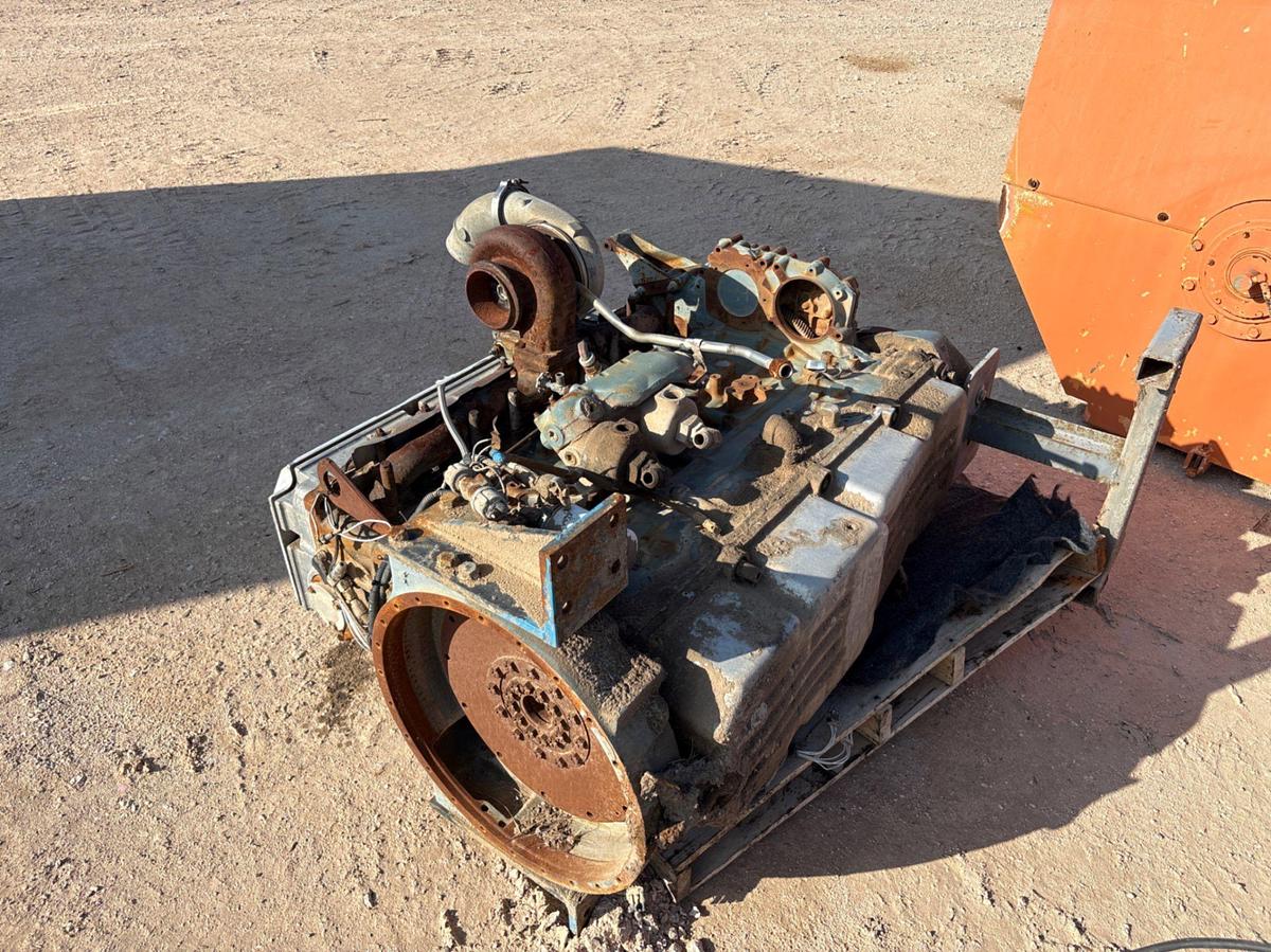 Used (2) Detroit diesel Series 60 engines