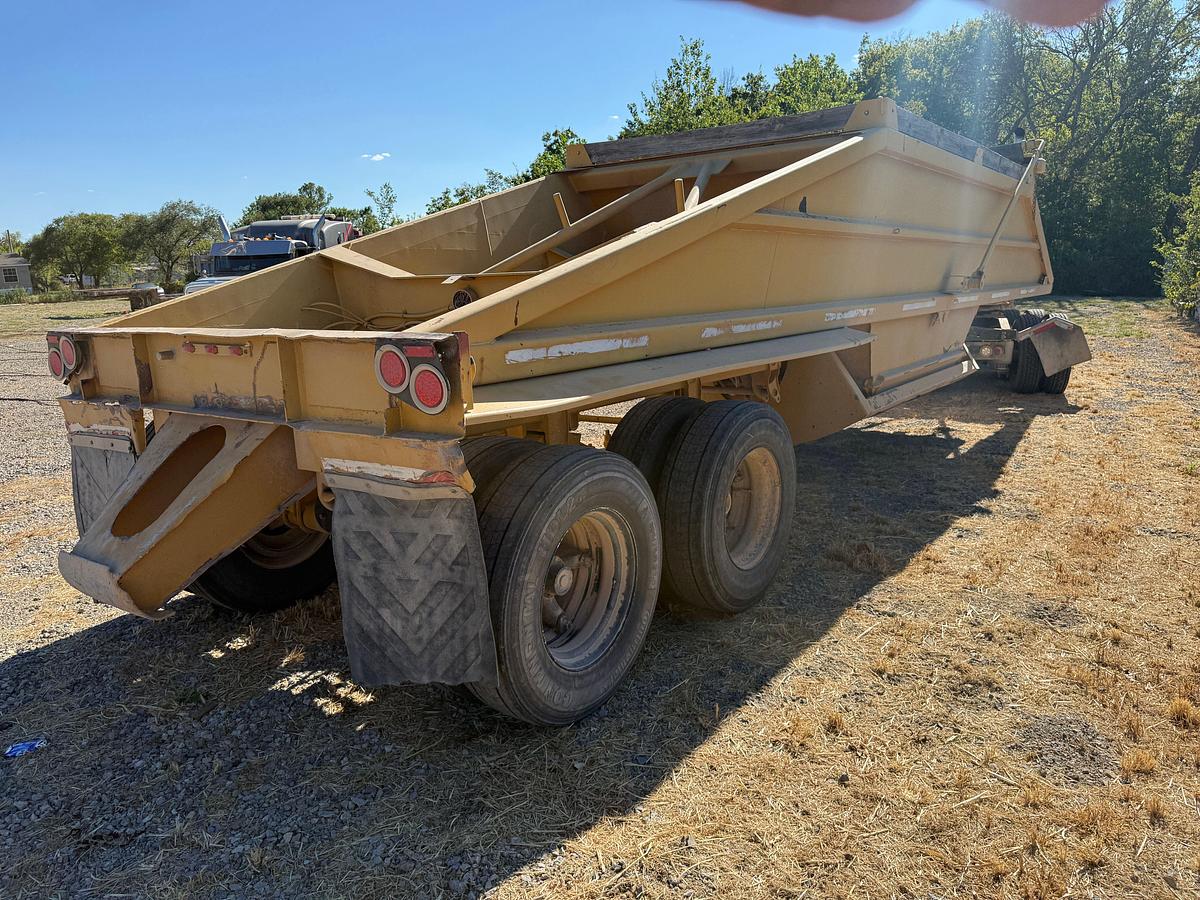 Used 1982 LOAK 38’x 96” T/A BELLY DUMP TRAILER