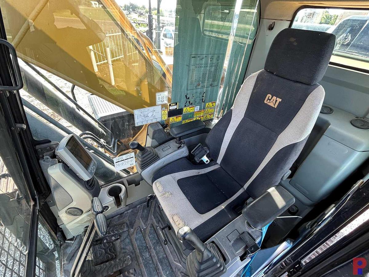 Used 2012 CATERPILLAR 320E CRAWLER EXCAVATOR