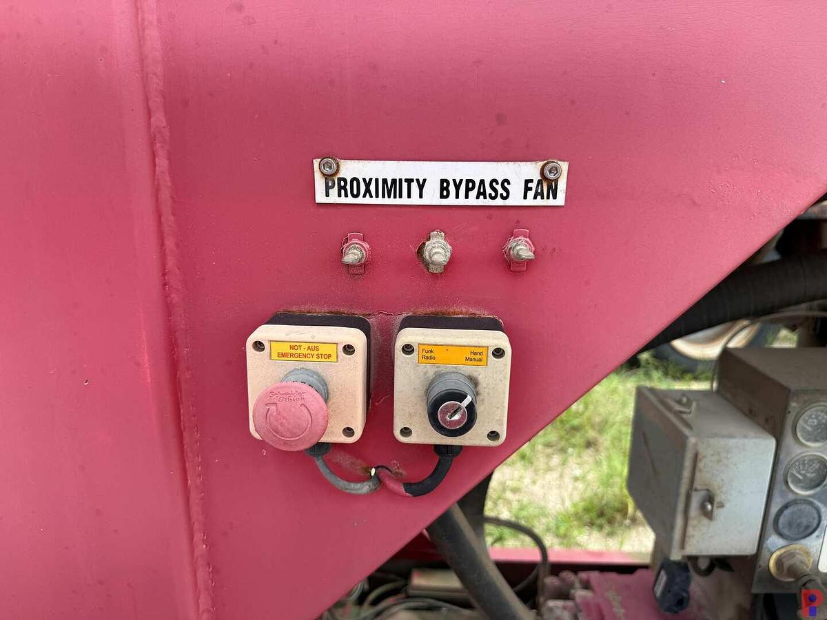 Used 2014 PIPEHANDLER 53’ T/A DIESEL POWERED HYDRAULIC PIPE HANDLER TRAILER