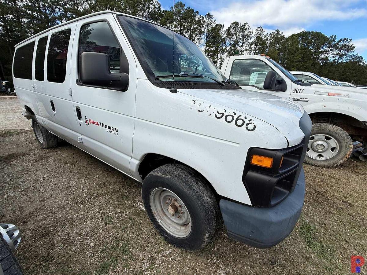Used 2013 FORD E-SERIES PASSENGER VAN