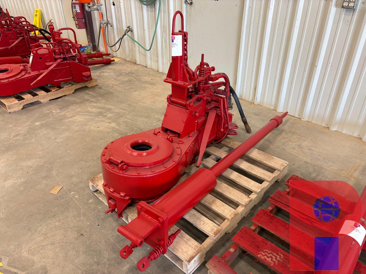 Used MODEL 58-93R HYDRAULIC TUBING TONG W/ 6’ HYD. LIFT CYLINDER