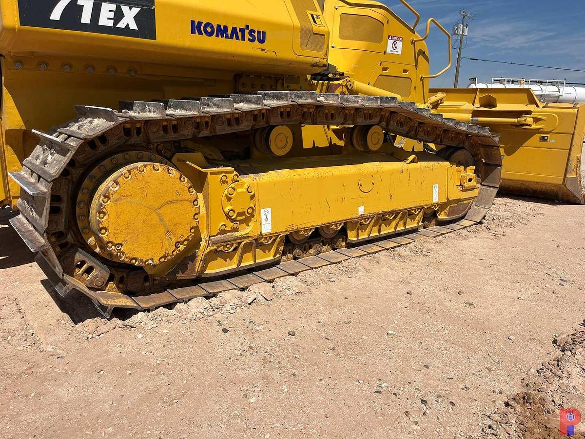 Used 2023 KOMATSU D71EX-24 CRAWLER DOZER