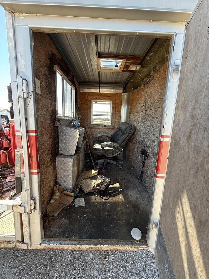 Used SLICK LINE UNIT P/B DETROIT 3-53 MTD ON 2009 CARGO CRAFT 16’ T/A BP TRAILER