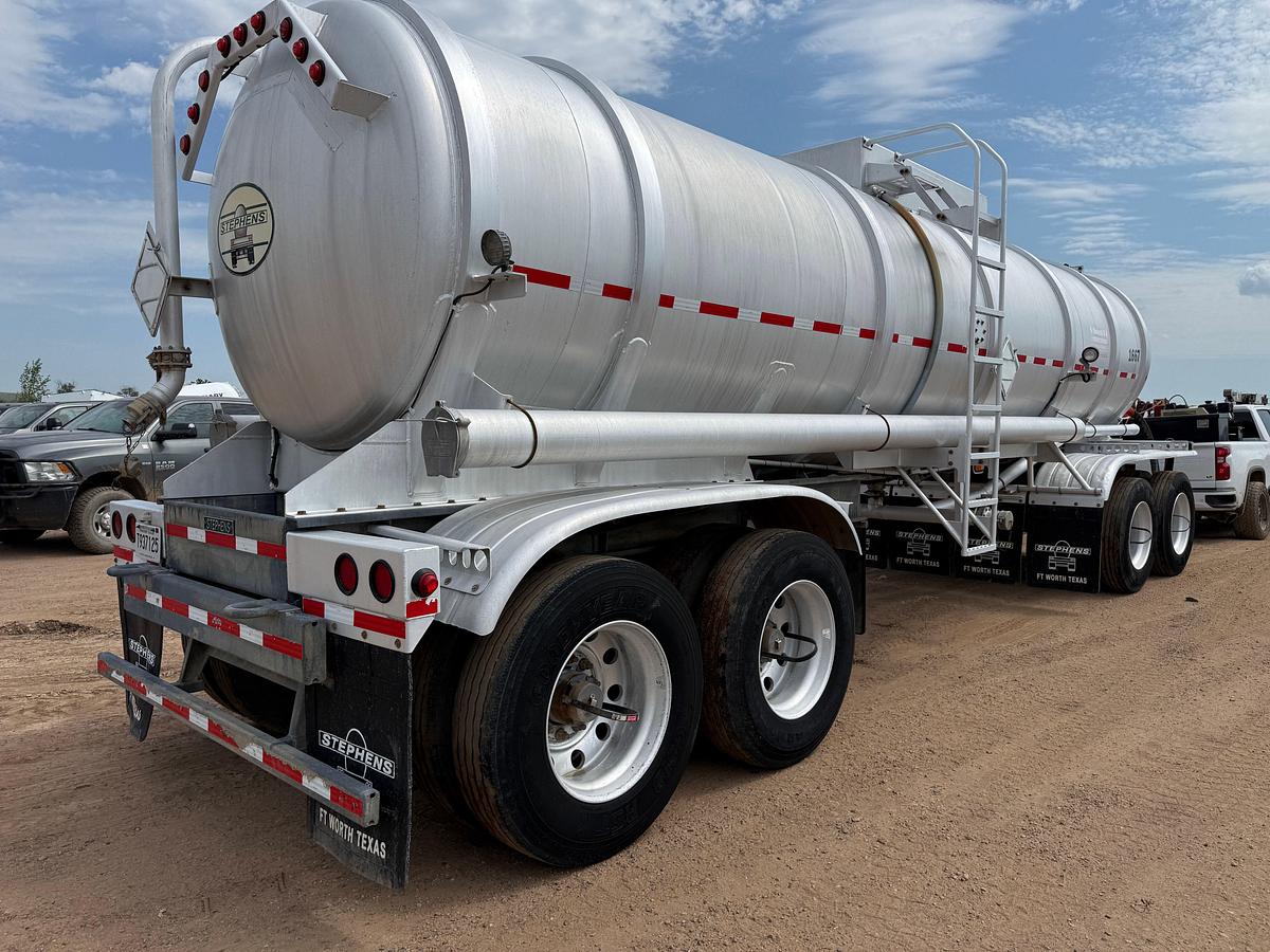 Used 2014 STEPHENS 6,800 GALLON DOT-407 4-AXLE PUP TRAILER