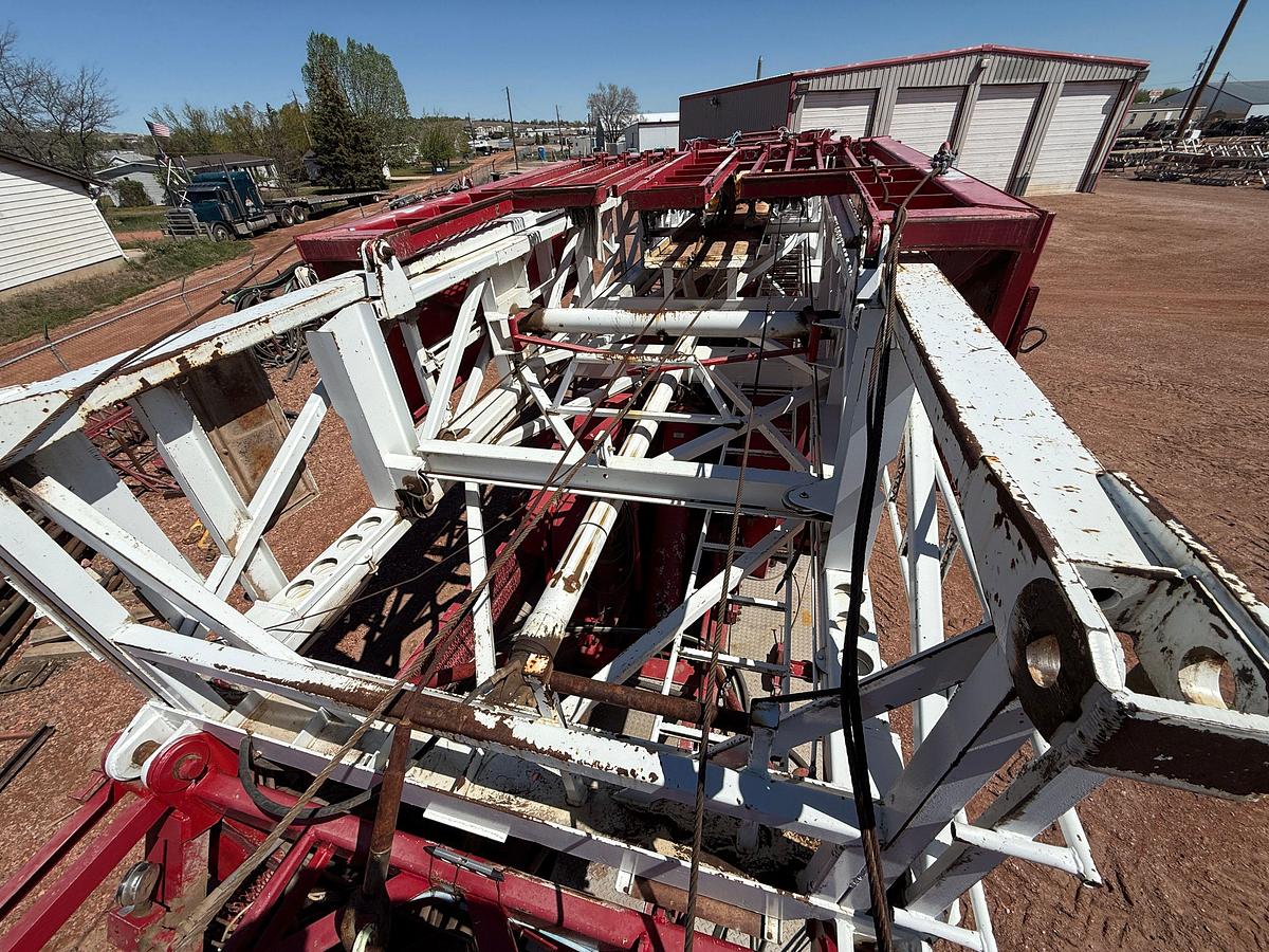 Used 1984 CRANE CARRIER W5384A DD 108’-267K 5-AXLE WELL SERVICE WORKOVER RIG