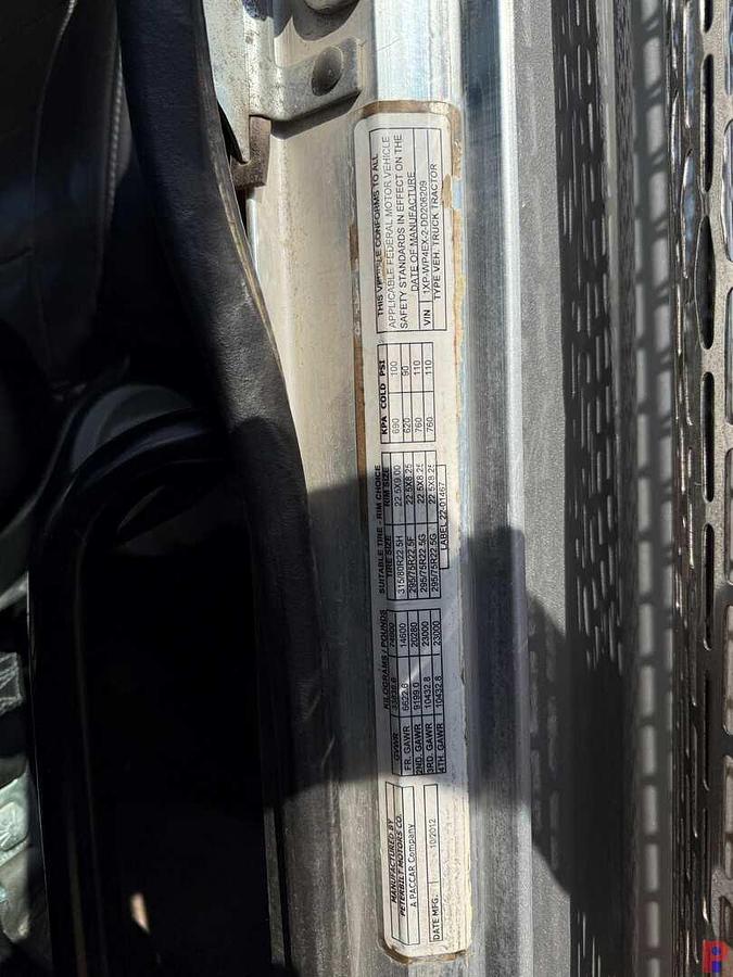 Used 2013 PETERBILT 388 TRI AXLE SLEEPER HAUL TRUCK