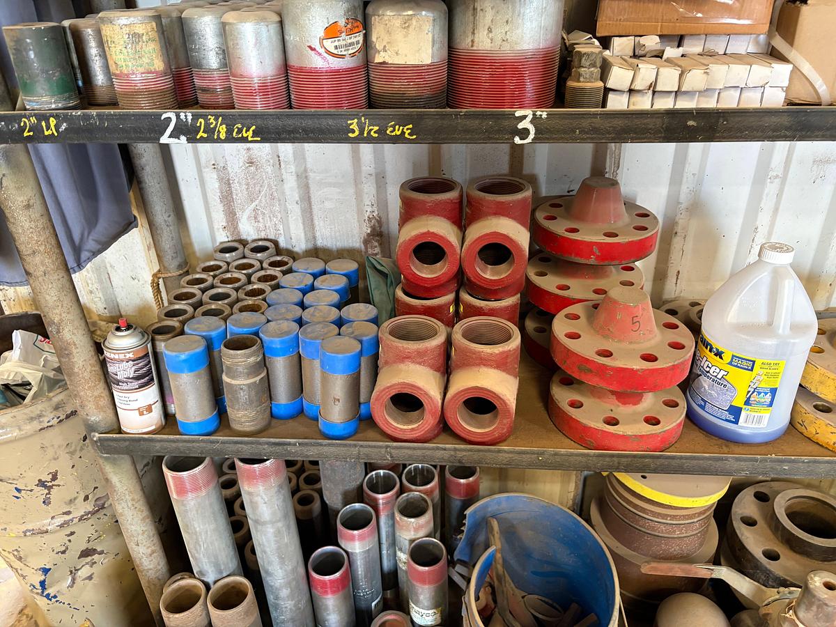 Used Lot of assorted landing flanges, weco flanges, pipe nipples, pressure gauges, seals, etc.