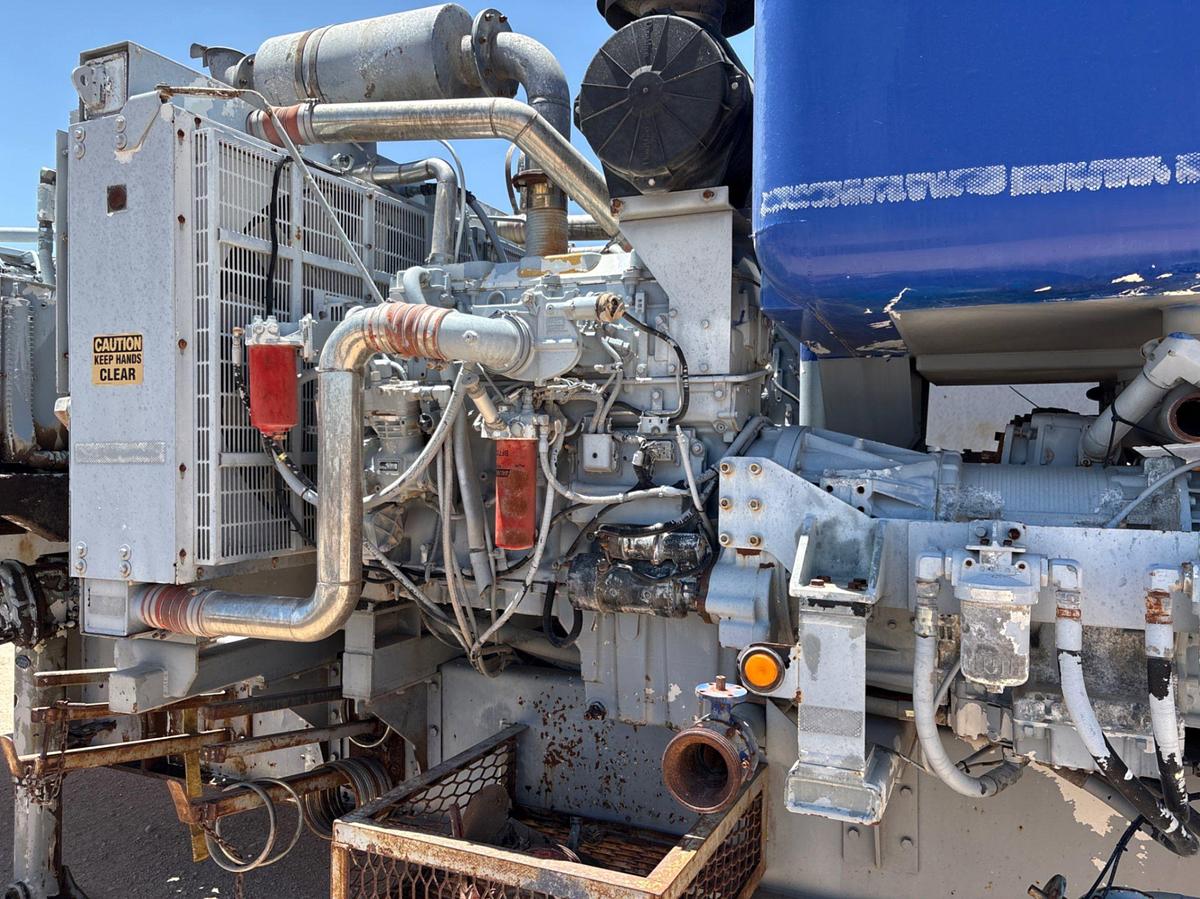Used 2010 EMI ATOKA 26-SD-26-2 DOUBLE PUMPER TRAILER